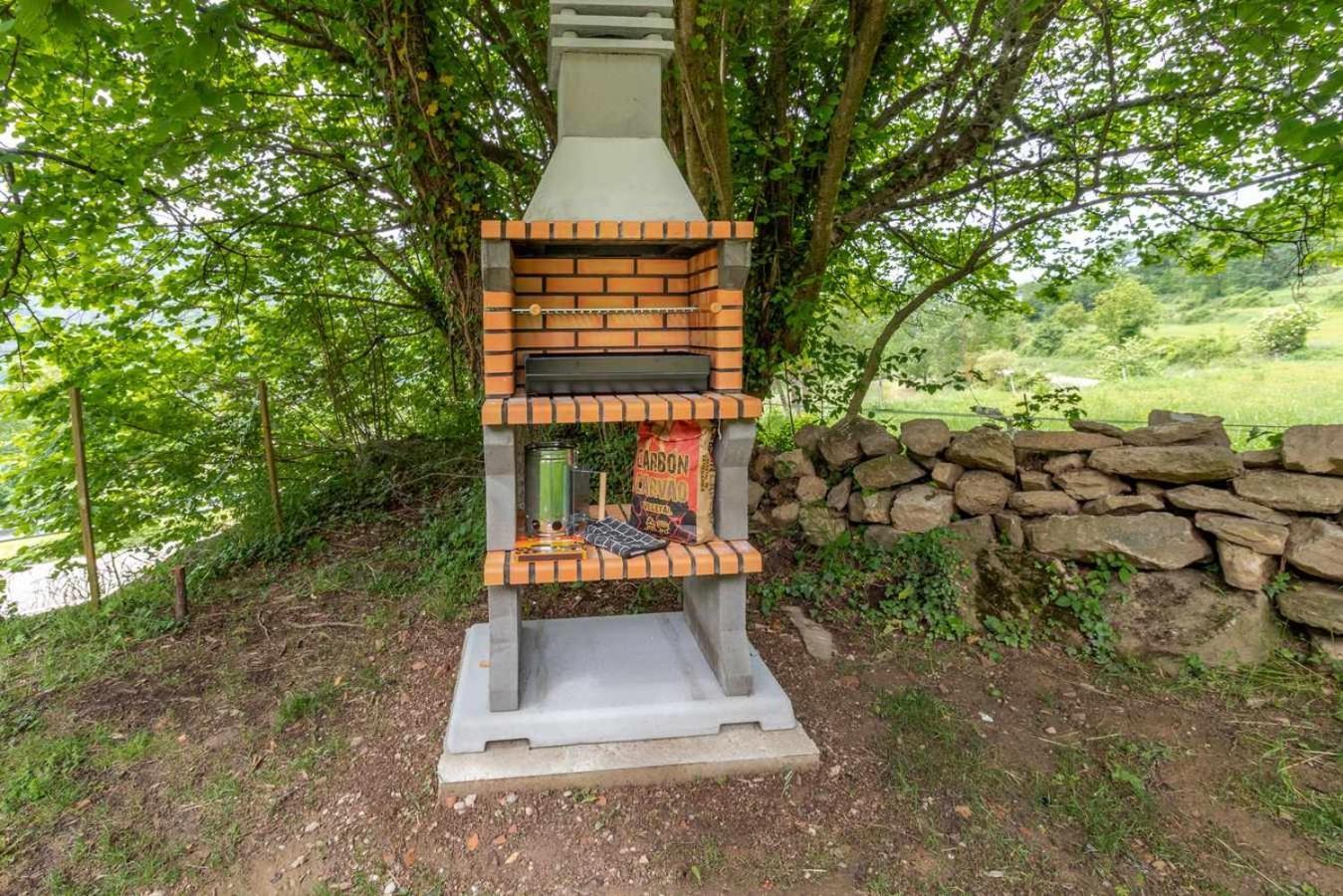 M De Puigsec Mas Rural Al Ripolles Villa Girona Luaran gambar